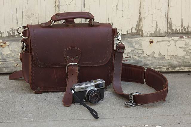 How To Care For a Leather Handbag