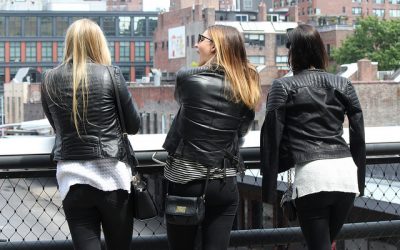 10 Ways to Enhance the Apperance of a Leather Jacket