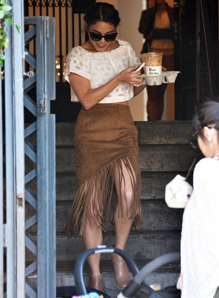 (image for) Vanessa Hudgens Leather Skirt #2