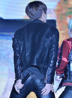 (image for) Kim Taehyung Leather Jacket