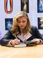 (image for) Chloe Grace Moretz Leather Jacket