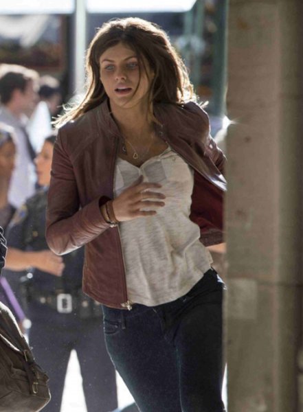 (image for) Alexandra Daddario San Andreas Leather Jacket